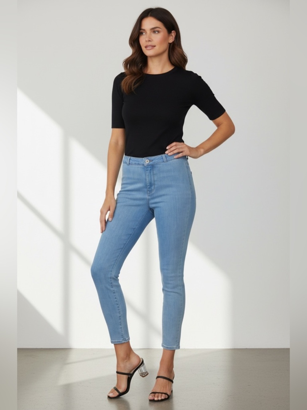 NWT NYDJ Ami Contour Skinny Jeans - Belle Isle Light Wash (Size 6)